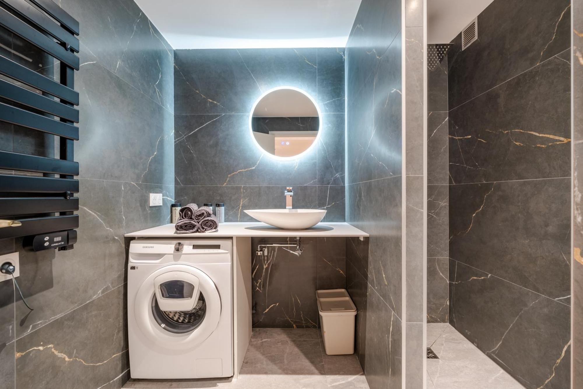 Near Old Town And Apartment Fully Renovated ニース エクステリア 写真