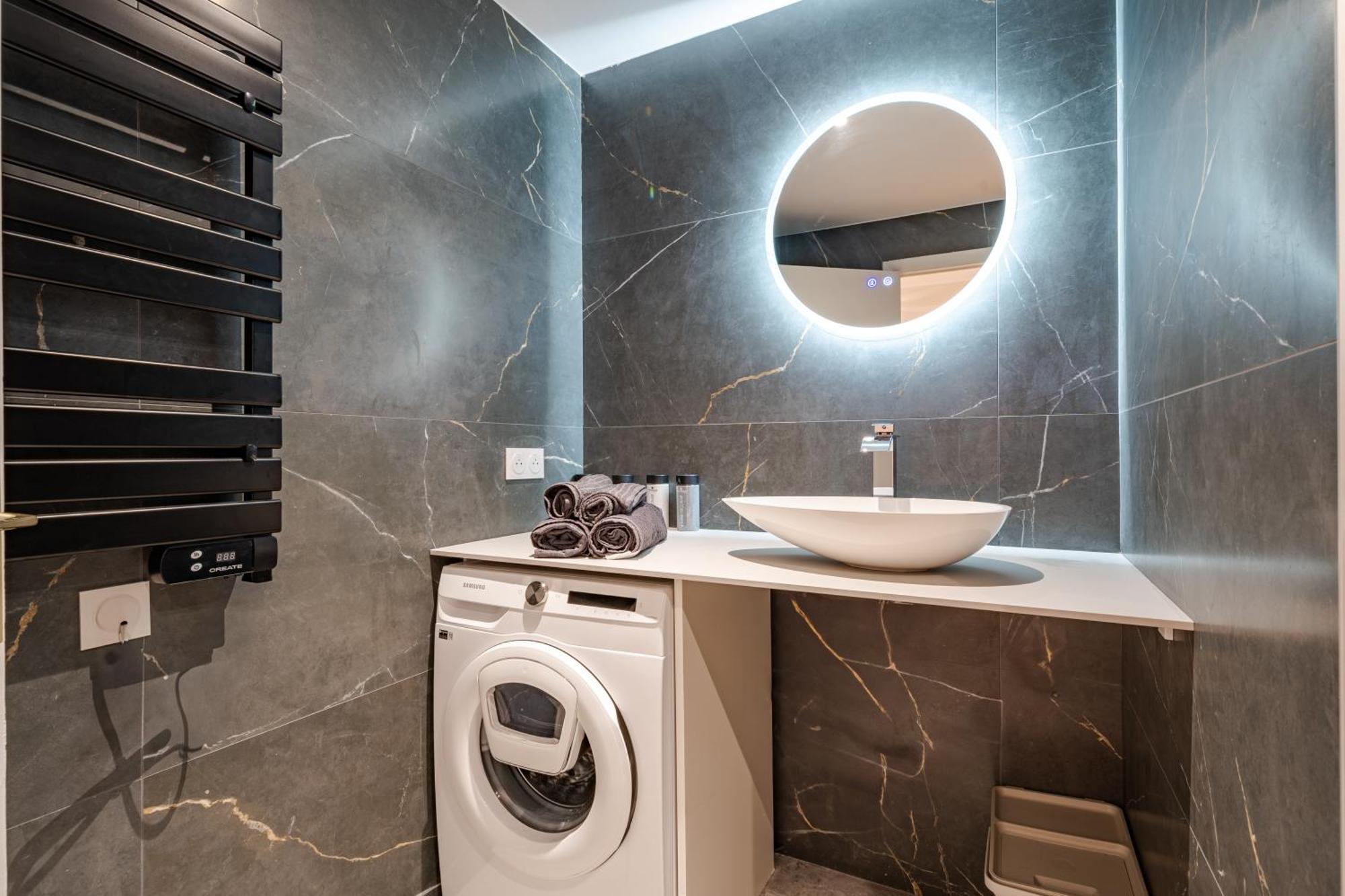 Near Old Town And Apartment Fully Renovated ニース エクステリア 写真